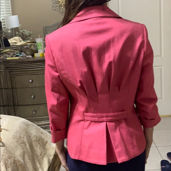 Blazer - Picture 2 of 2